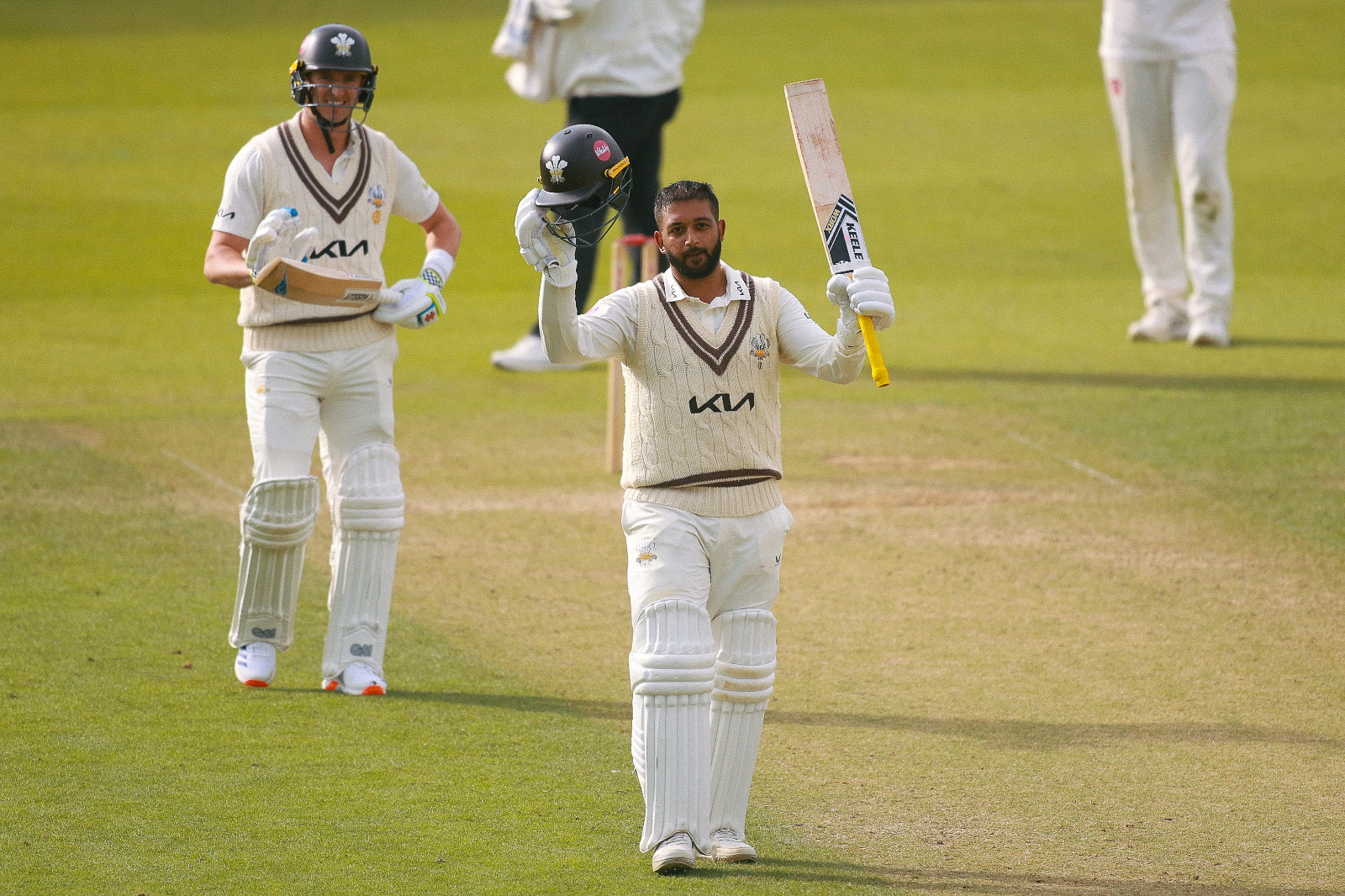 Smith and Patel put Surrey on top against Essex