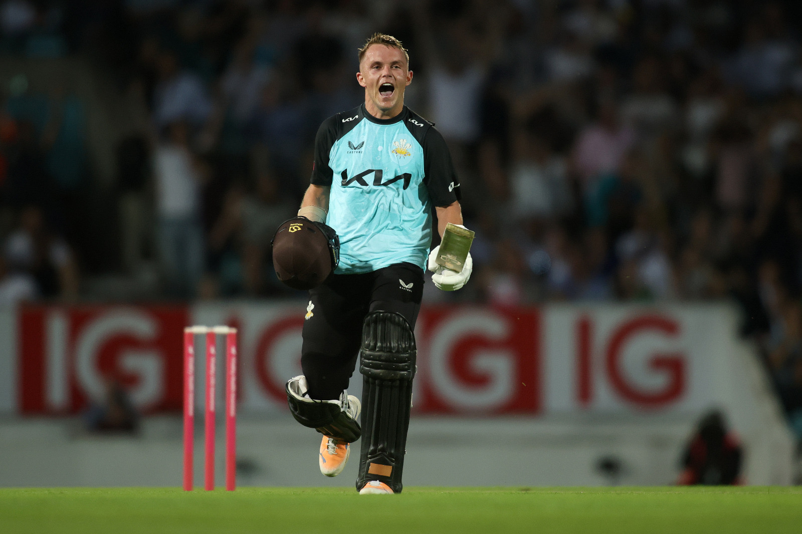 Sam Curran maiden century seals home quarter-final