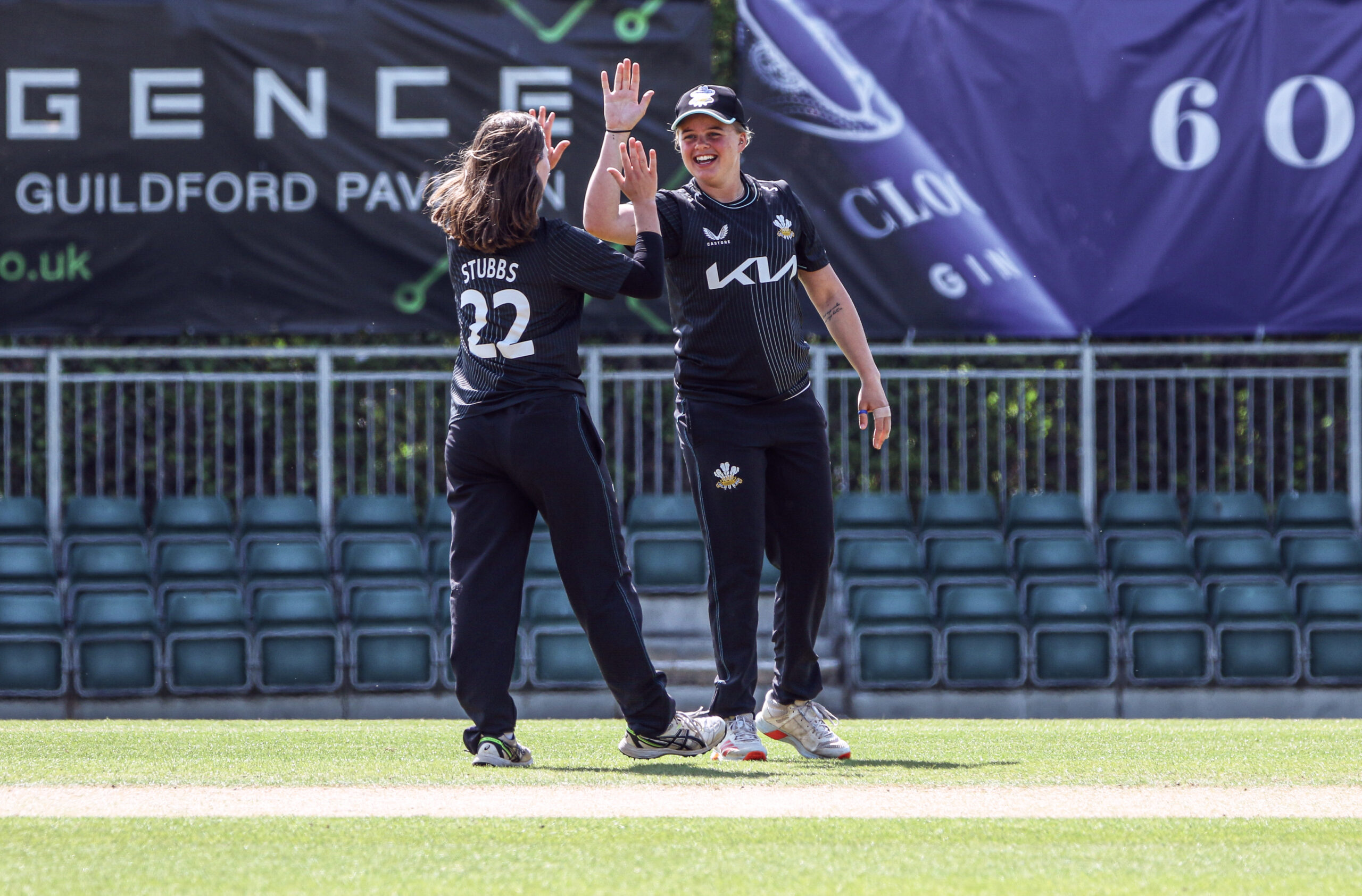 Surrey back to winning ways in London Championship